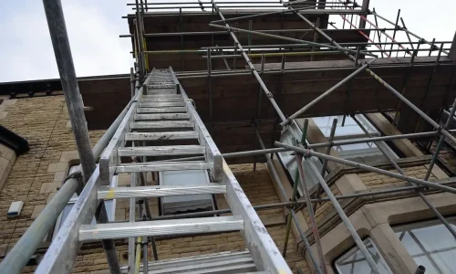 Scaffold Access Ladder Safe scaffold access ladder installed by Palo Alto Scaffolding Rental.